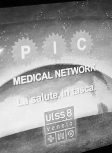 Video PIC: Portabilità Individuale Clinica dell’ULSS8 realizzato e curato dall’Agenzia di Comunicazione Holbein & Partners s.r.l. Treviso. Video ULSS 8 Asolo Medical Network – WSA Jury Distinctions Award 2007.