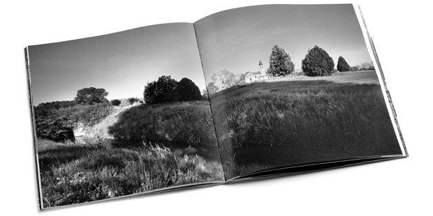 Immagine doppia pagina del nuovo Libro "Sile. Fiume sorgivo." di Fulvio Roiter - progetto grafico H&P di Treviso.